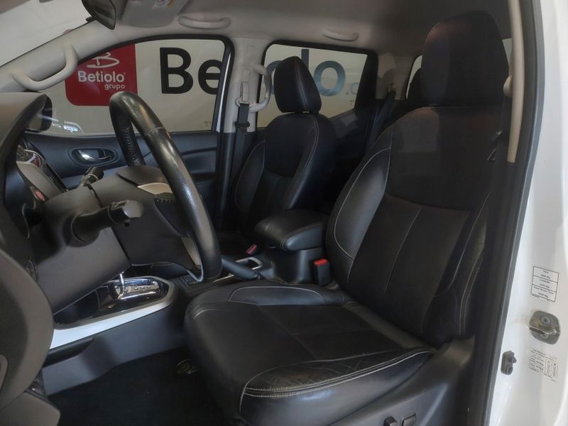 Nissan FRONTIER 2.3 16V TURBO DIESEL LE CD 4X4 AUTOMÁTICO 2017/2018 BETIOLO NOVOS E SEMINOVOS LAJEADO / Carros no Vale Nissan FRONTIER 2.3 16V TURBO DIESEL LE CD 4X4 AUTOMÁTICO 2017/2018 BETIOLO NOVOS E SEMINOVOS LAJEADO / Carros no Vale