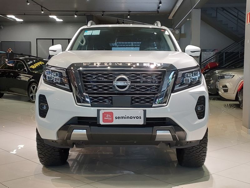 Nissan FRONTIER 2.3 16V TURBO DIESEL PLATINUM CD 4X4 AUTOMÁTICO 2025/2025 BETIOLO NOVOS E SEMINOVOS LAJEADO / Carros no Vale Nissan FRONTIER 2.3 16V TURBO DIESEL PLATINUM CD 4X4 AUTOMÁTICO 2025/2025 BETIOLO NOVOS E SEMINOVOS LAJEADO / Carros no Vale