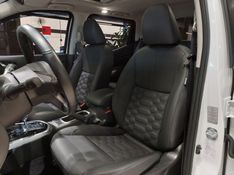 Nissan FRONTIER 2.3 16V TURBO DIESEL PLATINUM CD 4X4 AUTOMÁTICO 2025/2025 BETIOLO NOVOS E SEMINOVOS LAJEADO / Carros no Vale