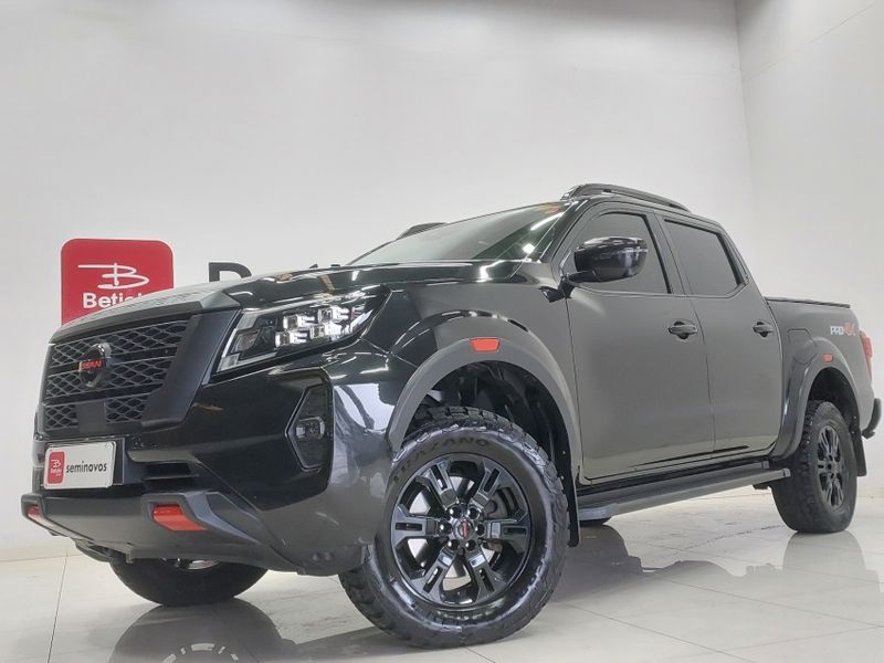 Nissan FRONTIER 2.3 16V TURBO DIESEL PRO4X CD 4X4 AUTOMÁTICO 2022/2023 BETIOLO NOVOS E SEMINOVOS LAJEADO / Carros no Vale