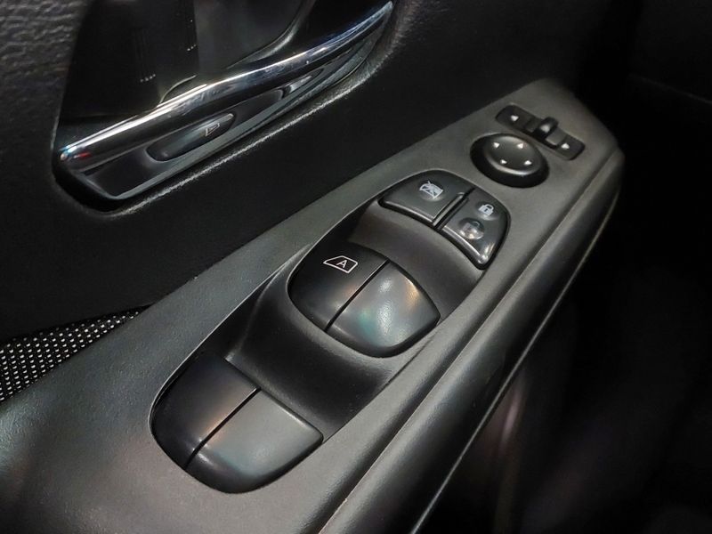Nissan KICKS 1.6 16V FLEXSTART S 4P MANUAL 2020/2020 BETIOLO NOVOS E SEMINOVOS LAJEADO / Carros no Vale Nissan KICKS 1.6 16V FLEXSTART S 4P MANUAL 2020/2020 BETIOLO NOVOS E SEMINOVOS LAJEADO / Carros no Vale