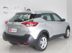Nissan KICKS 1.6 16V FLEXSTART S 4P MANUAL 2020/2020 BETIOLO NOVOS E SEMINOVOS LAJEADO / Carros no Vale