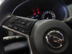Nissan KICKS 1.6 16V FLEXSTART SL 4P XTRONIC 2017/2018 BETIOLO NOVOS E SEMINOVOS LAJEADO / Carros no Vale