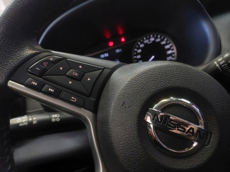 Nissan KICKS 1.6 16V FLEXSTART SL 4P XTRONIC 2017/2018 BETIOLO NOVOS E SEMINOVOS LAJEADO / Carros no Vale Nissan KICKS 1.6 16V FLEXSTART SL 4P XTRONIC 2017/2018 BETIOLO NOVOS E SEMINOVOS LAJEADO / Carros no Vale