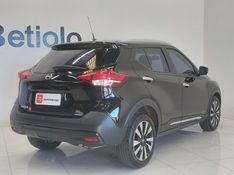 Nissan KICKS 1.6 16V FLEXSTART SL 4P XTRONIC 2017/2018 BETIOLO NOVOS E SEMINOVOS LAJEADO / Carros no Vale