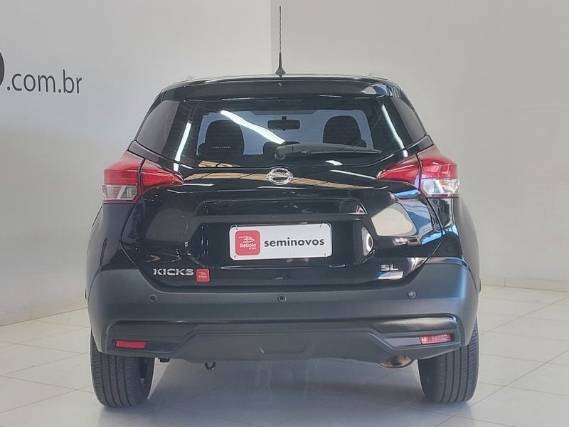 Nissan KICKS 1.6 16V FLEXSTART SL 4P XTRONIC 2017/2018 BETIOLO NOVOS E SEMINOVOS LAJEADO / Carros no Vale Nissan KICKS 1.6 16V FLEXSTART SL 4P XTRONIC 2017/2018 BETIOLO NOVOS E SEMINOVOS LAJEADO / Carros no Vale