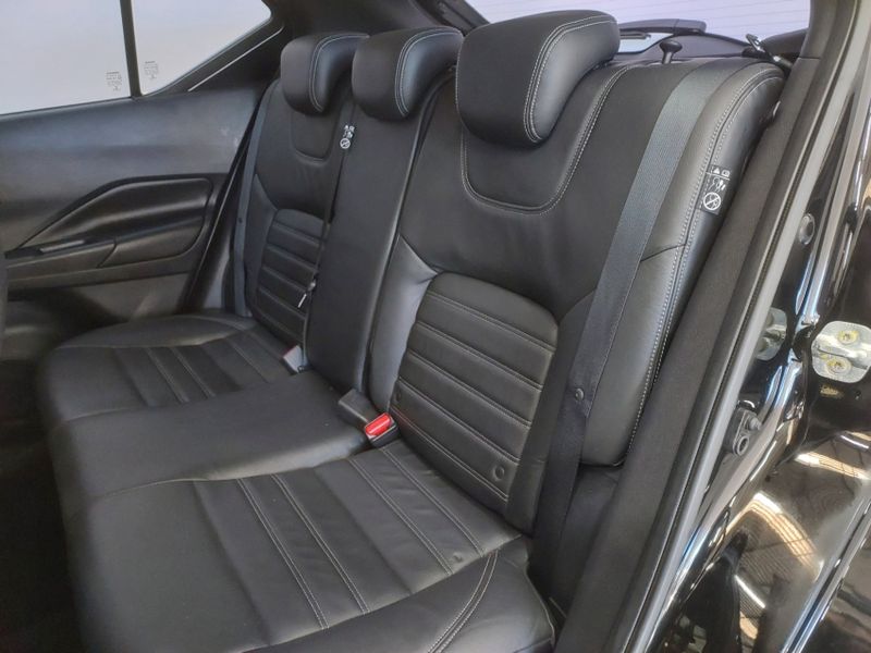 Nissan KICKS 1.6 16V FLEXSTART SL 4P XTRONIC 2017/2018 BETIOLO NOVOS E SEMINOVOS LAJEADO / Carros no Vale Nissan KICKS 1.6 16V FLEXSTART SL 4P XTRONIC 2017/2018 BETIOLO NOVOS E SEMINOVOS LAJEADO / Carros no Vale