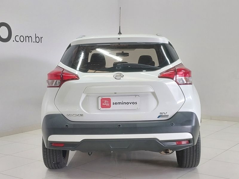 Nissan KICKS 1.6 16V FLEXSTART SV 4P XTRONIC 2017/2018 BETIOLO NOVOS E SEMINOVOS LAJEADO / Carros no Vale Nissan KICKS 1.6 16V FLEXSTART SV 4P XTRONIC 2017/2018 BETIOLO NOVOS E SEMINOVOS LAJEADO / Carros no Vale