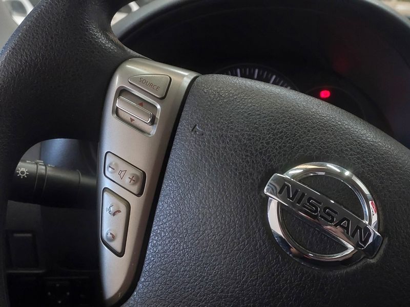 Nissan MARCH 1.6 S 16V FLEXSTART 4P MANUAL 2017/2018 BETIOLO NOVOS E SEMINOVOS LAJEADO / Carros no Vale Nissan MARCH 1.6 S 16V FLEXSTART 4P MANUAL 2017/2018 BETIOLO NOVOS E SEMINOVOS LAJEADO / Carros no Vale