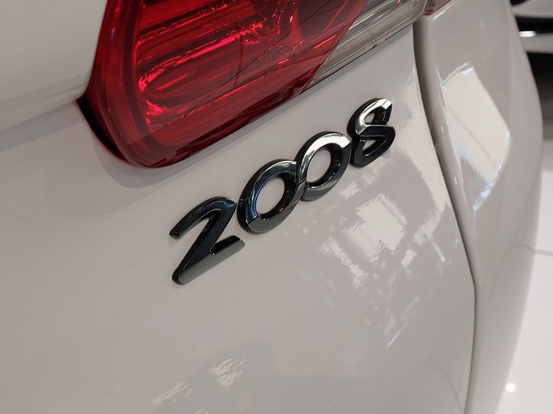 Peugeot 2008 1.6 16V FLEX STYLE 4P AUTOMÁTICO 2018/2019 BETIOLO NOVOS E SEMINOVOS LAJEADO / Carros no Vale Peugeot 2008 1.6 16V FLEX STYLE 4P AUTOMÁTICO 2018/2019 BETIOLO NOVOS E SEMINOVOS LAJEADO / Carros no Vale