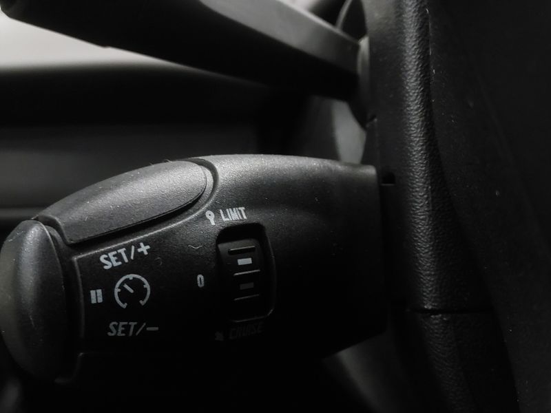 Peugeot 2008 1.6 16V THP FLEX SKYWALKER 4P AUTOMÁTICO 2021/2022 BETIOLO NOVOS E SEMINOVOS LAJEADO / Carros no Vale Peugeot 2008 1.6 16V THP FLEX SKYWALKER 4P AUTOMÁTICO 2021/2022 BETIOLO NOVOS E SEMINOVOS LAJEADO / Carros no Vale