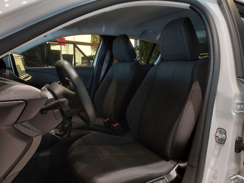 Peugeot 208 1.0 FIREFLY FLEX LIKE MANUAL 2023/2024 BETIOLO NOVOS E SEMINOVOS LAJEADO / Carros no Vale