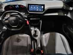 Peugeot 208 1.0 FIREFLY FLEX STYLE MANUAL 2023/2024 BETIOLO NOVOS E SEMINOVOS LAJEADO / Carros no Vale