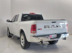 Ram CLASSIC 5.7 V8 GASOLINA LARAMIE CD 4X4 AUTOMÁTICO 2023/2023 BETIOLO NOVOS E SEMINOVOS LAJEADO / Carros no Vale