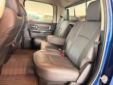 Ram CLASSIC 5.7 V8 GASOLINA LARAMIE CD 4X4 AUTOMÁTICO 2023/2023 BETIOLO NOVOS E SEMINOVOS LAJEADO / Carros no Vale