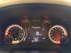 Ram CLASSIC 5.7 V8 GASOLINA LARAMIE CD 4X4 AUTOMÁTICO 2023/2023 BETIOLO NOVOS E SEMINOVOS LAJEADO / Carros no Vale