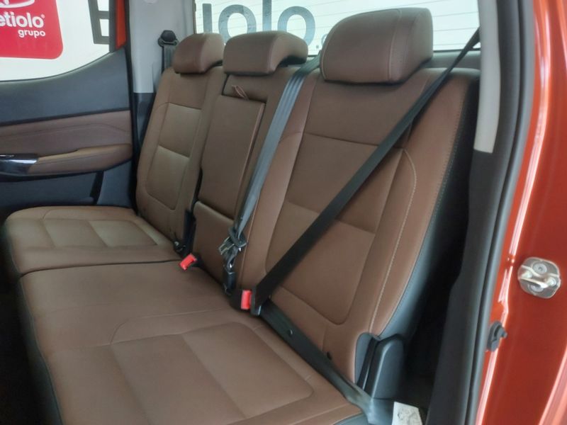 Ram DAKOTA 2.2 TURBO DIESEL LARAMIE 4X4 AUTOMÁTICO 2026/2026 BETIOLO NOVOS E SEMINOVOS LAJEADO / Carros no Vale Ram DAKOTA 2.2 TURBO DIESEL LARAMIE 4X4 AUTOMÁTICO 2026/2026 BETIOLO NOVOS E SEMINOVOS LAJEADO / Carros no Vale