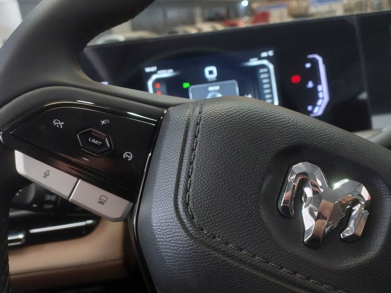 Ram DAKOTA 2.2 TURBO DIESEL LARAMIE 4X4 AUTOMÁTICO 2026/2026 BETIOLO NOVOS E SEMINOVOS LAJEADO / Carros no Vale Ram DAKOTA 2.2 TURBO DIESEL LARAMIE 4X4 AUTOMÁTICO 2026/2026 BETIOLO NOVOS E SEMINOVOS LAJEADO / Carros no Vale