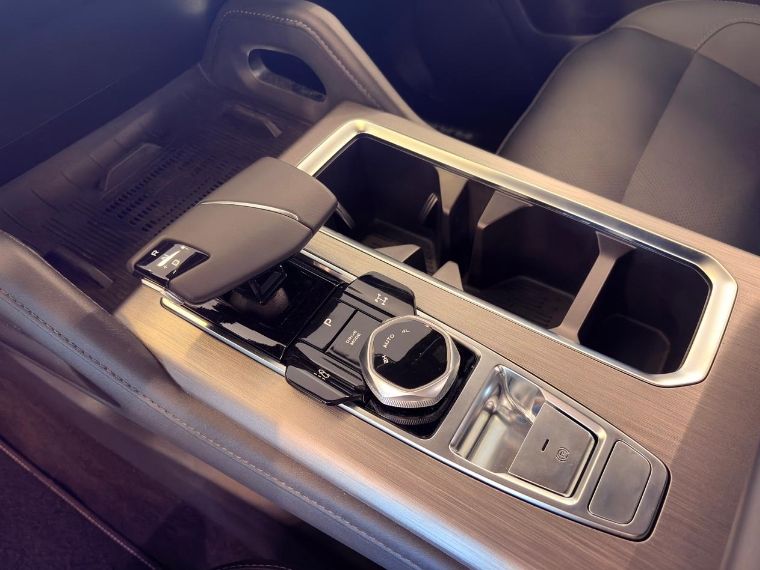 Ram DAKOTA 2.2 TURBO DIESEL WARLOCK 4X4 AUTOMÁTICO 2026/2026 BETIOLO NOVOS E SEMINOVOS LAJEADO / Carros no Vale Ram DAKOTA 2.2 TURBO DIESEL WARLOCK 4X4 AUTOMÁTICO 2026/2026 BETIOLO NOVOS E SEMINOVOS LAJEADO / Carros no Vale