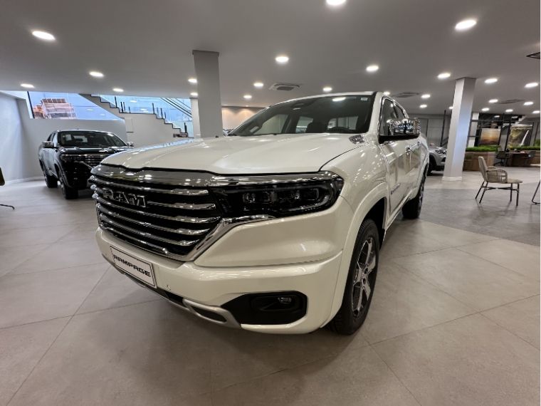 Ram RAMPAGE 2.2 TURBO DIESEL LARAMIE 4X4 AUTOMÁTICO 2025/2026 BETIOLO NOVOS E SEMINOVOS LAJEADO / Carros no Vale Ram RAMPAGE 2.2 TURBO DIESEL LARAMIE 4X4 AUTOMÁTICO 2025/2026 BETIOLO NOVOS E SEMINOVOS LAJEADO / Carros no Vale