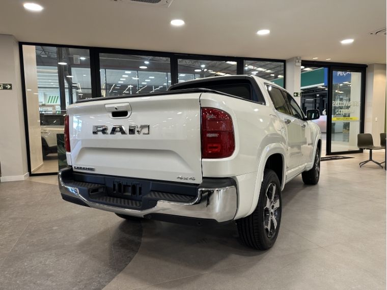 Ram RAMPAGE 2.2 TURBO DIESEL LARAMIE 4X4 AUTOMÁTICO 2025/2026 BETIOLO NOVOS E SEMINOVOS LAJEADO / Carros no Vale Ram RAMPAGE 2.2 TURBO DIESEL LARAMIE 4X4 AUTOMÁTICO 2025/2026 BETIOLO NOVOS E SEMINOVOS LAJEADO / Carros no Vale