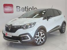 Renault CAPTUR 1.3 TCE FLEX INTENSE X-TRONIC 2022/2023 BETIOLO NOVOS E SEMINOVOS LAJEADO / Carros no Vale