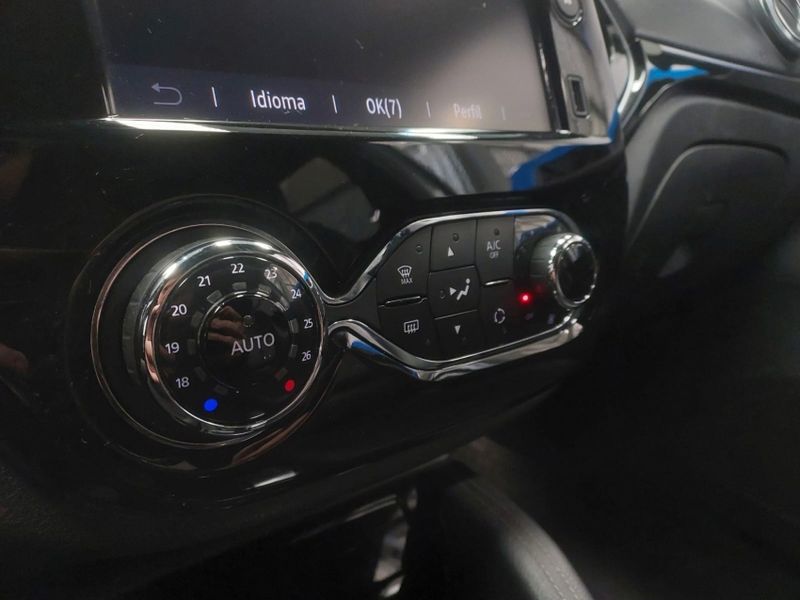 Renault CAPTUR 1.3 TCE FLEX INTENSE X-TRONIC 2022/2023 BETIOLO NOVOS E SEMINOVOS LAJEADO / Carros no Vale