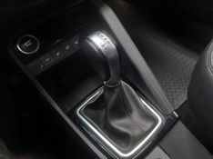 Renault CAPTUR 1.3 TCE FLEX INTENSE X-TRONIC 2022/2023 BETIOLO NOVOS E SEMINOVOS LAJEADO / Carros no Vale