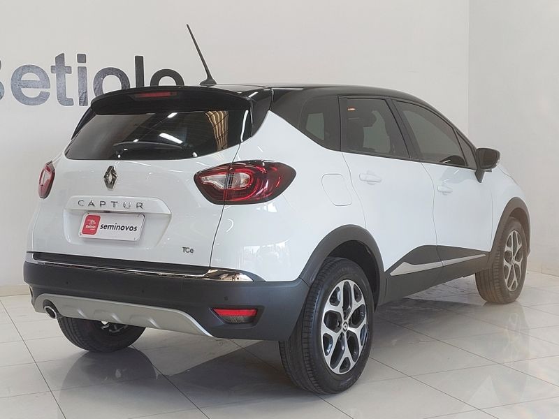 Renault CAPTUR 1.3 TCE FLEX INTENSE X-TRONIC 2022/2023 BETIOLO NOVOS E SEMINOVOS LAJEADO / Carros no Vale