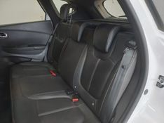 Renault CAPTUR 1.3 TCE FLEX INTENSE X-TRONIC 2022/2023 BETIOLO NOVOS E SEMINOVOS LAJEADO / Carros no Vale