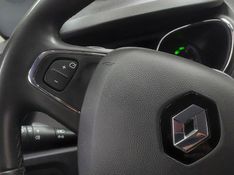 Renault CAPTUR 1.6 16V SCE FLEX LIFE X-TRONIC 2019/2019 BETIOLO NOVOS E SEMINOVOS LAJEADO / Carros no Vale