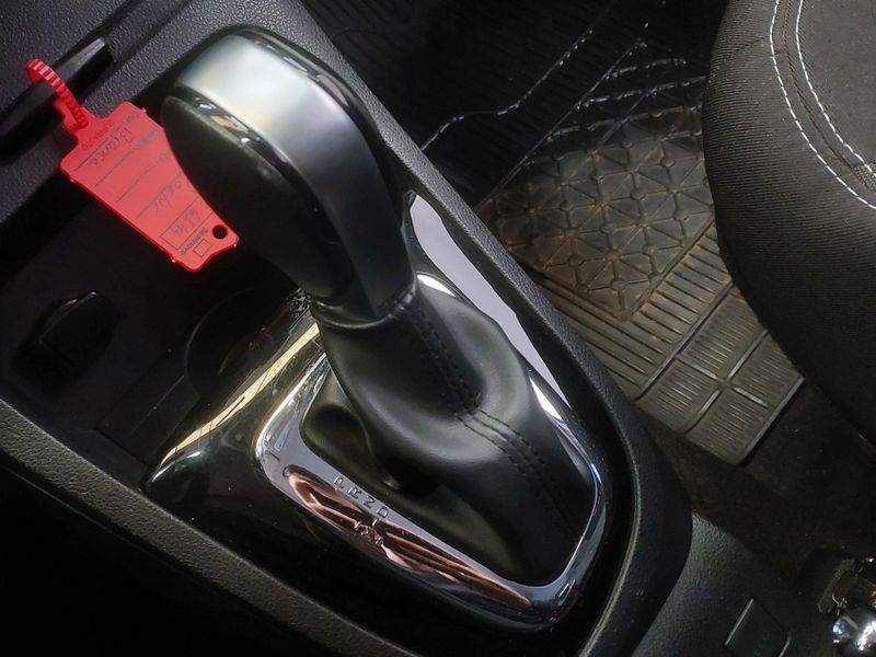 Renault CAPTUR 1.6 16V SCE FLEX LIFE X-TRONIC 2019/2019 BETIOLO NOVOS E SEMINOVOS LAJEADO / Carros no Vale Renault CAPTUR 1.6 16V SCE FLEX LIFE X-TRONIC 2019/2019 BETIOLO NOVOS E SEMINOVOS LAJEADO / Carros no Vale