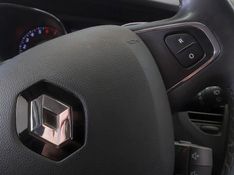 Renault CAPTUR 1.6 16V SCE FLEX LIFE X-TRONIC 2019/2019 BETIOLO NOVOS E SEMINOVOS LAJEADO / Carros no Vale
