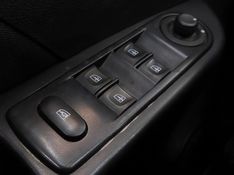 Renault CAPTUR 1.6 16V SCE FLEX LIFE X-TRONIC 2019/2019 BETIOLO NOVOS E SEMINOVOS LAJEADO / Carros no Vale