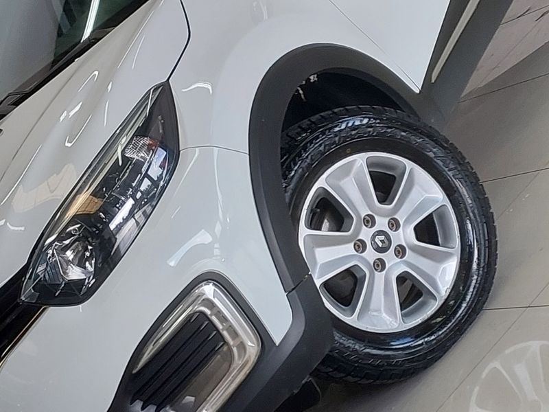 Renault CAPTUR 1.6 16V SCE FLEX LIFE X-TRONIC 2019/2019 BETIOLO NOVOS E SEMINOVOS LAJEADO / Carros no Vale Renault CAPTUR 1.6 16V SCE FLEX LIFE X-TRONIC 2019/2019 BETIOLO NOVOS E SEMINOVOS LAJEADO / Carros no Vale