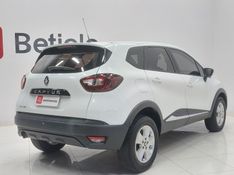 Renault CAPTUR 1.6 16V SCE FLEX LIFE X-TRONIC 2019/2019 BETIOLO NOVOS E SEMINOVOS LAJEADO / Carros no Vale