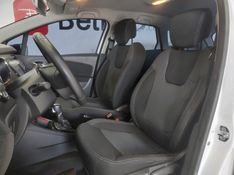 Renault CAPTUR 1.6 16V SCE FLEX LIFE X-TRONIC 2019/2019 BETIOLO NOVOS E SEMINOVOS LAJEADO / Carros no Vale
