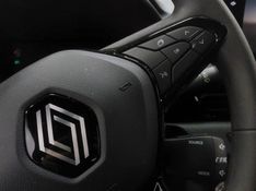 Renault KARDIAN 1.0 TCE FLEX EVOLUTION MANUAL 2025/2026 BETIOLO NOVOS E SEMINOVOS LAJEADO / Carros no Vale