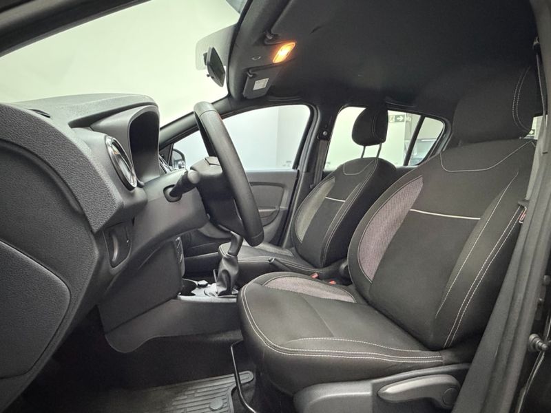 Renault SANDERO 1.6 16V SCE FLEX ZEN MANUAL 2020/2021 BETIOLO NOVOS E SEMINOVOS LAJEADO / Carros no Vale