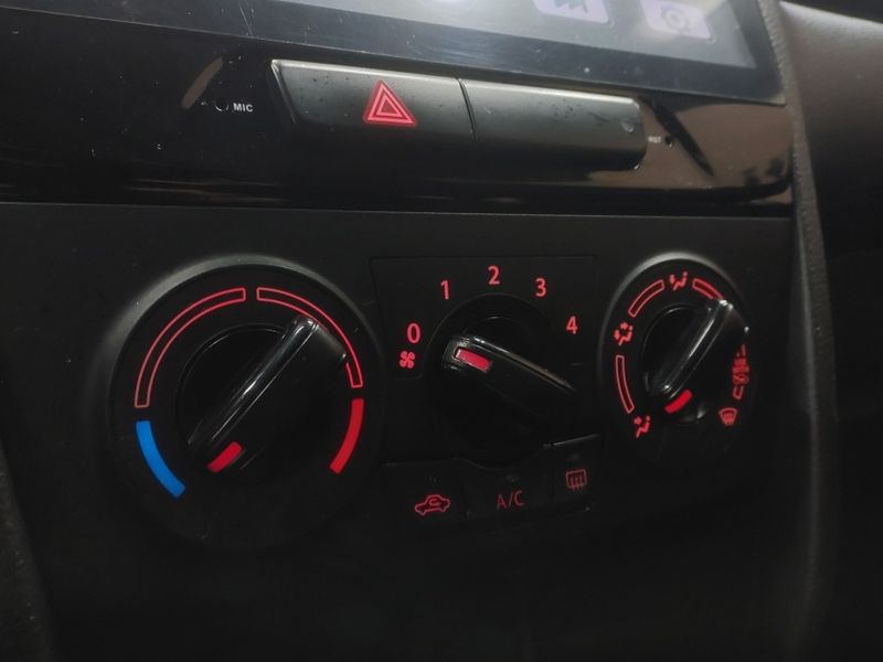 Suzuki VITARA 1.6 16V GASOLINA 4ALL AUTOMÁTICO 2018/2019 BETIOLO NOVOS E SEMINOVOS LAJEADO / Carros no Vale