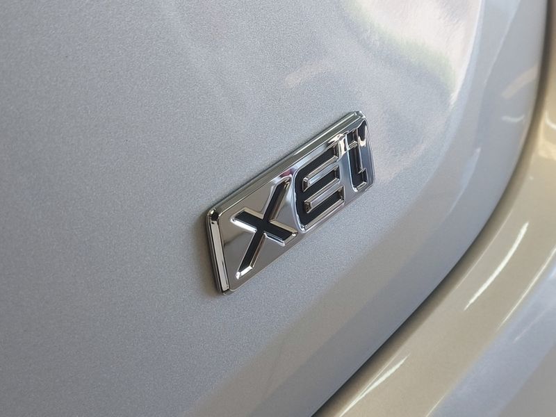 Toyota COROLLA 2.0 VVT-IE FLEX XEI DIRECT SHIFT 2024/2024 BETIOLO NOVOS E SEMINOVOS LAJEADO / Carros no Vale