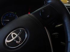 Toyota COROLLA 2.0 XEI 16V FLEX 4P AUTOMÁTICO 2014/2015 BETIOLO NOVOS E SEMINOVOS LAJEADO / Carros no Vale