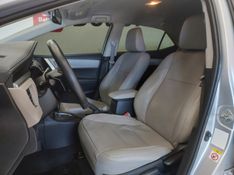 Toyota COROLLA 2.0 XEI 16V FLEX 4P AUTOMÁTICO 2014/2015 BETIOLO NOVOS E SEMINOVOS LAJEADO / Carros no Vale