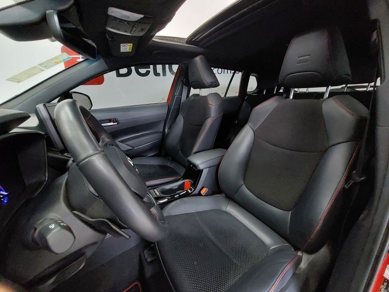 Toyota COROLLA CROSS 2.0 VVT-IE FLEX GR-SPORT DIRECT SHIFT 2023/2024 BETIOLO NOVOS E SEMINOVOS LAJEADO / Carros no Vale Toyota COROLLA CROSS 2.0 VVT-IE FLEX GR-SPORT DIRECT SHIFT 2023/2024 BETIOLO NOVOS E SEMINOVOS LAJEADO / Carros no Vale