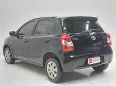 Toyota ETIOS 1.3 XS 16V FLEX 4P MANUAL 2013/2013 BETIOLO NOVOS E SEMINOVOS LAJEADO / Carros no Vale