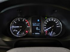 Toyota HILUX 2.8 D-4D TURBO DIESEL CD SRV 4X4 AUTOMÁTICO 2022/2022 BETIOLO NOVOS E SEMINOVOS LAJEADO / Carros no Vale