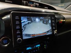 Toyota HILUX 2.8 D-4D TURBO DIESEL CD SRV 4X4 AUTOMÁTICO 2022/2022 BETIOLO NOVOS E SEMINOVOS LAJEADO / Carros no Vale