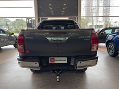 Toyota HILUX 2.8 D-4D TURBO DIESEL CD SRV 4X4 AUTOMÁTICO 2023/2024 BETIOLO NOVOS E SEMINOVOS LAJEADO / Carros no Vale