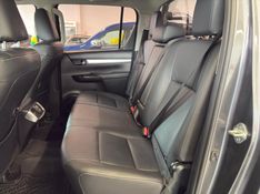 Toyota HILUX 2.8 D-4D TURBO DIESEL CD SRV 4X4 AUTOMÁTICO 2023/2024 BETIOLO NOVOS E SEMINOVOS LAJEADO / Carros no Vale