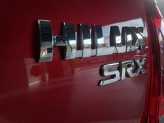 Toyota HILUX 2.8 SRX 4X4 CD 16V DIESEL 4P AUTOMÁTICO 2016/2016 BETIOLO NOVOS E SEMINOVOS LAJEADO / Carros no Vale